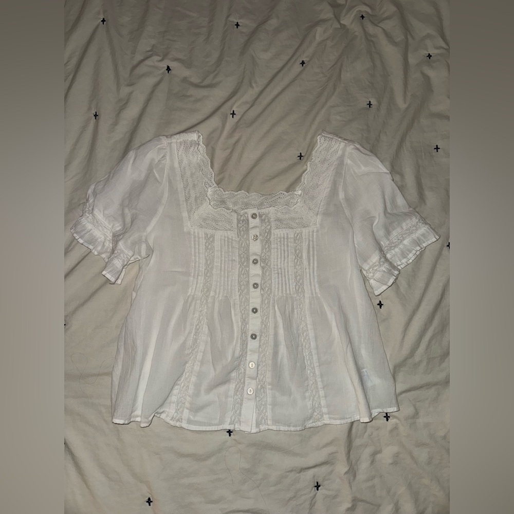 American Eagle Lace Trim Blouse